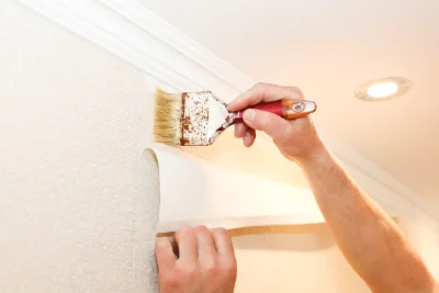 Pose de papier peint à Sarceaux — revêtements muraux et toiles de verre